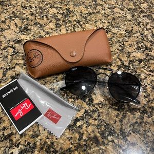 black blaze round double bridge ray-ban